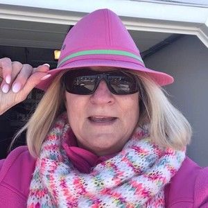 Meet your Posher, Lyn